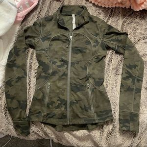 Lululemon define jacket in camo